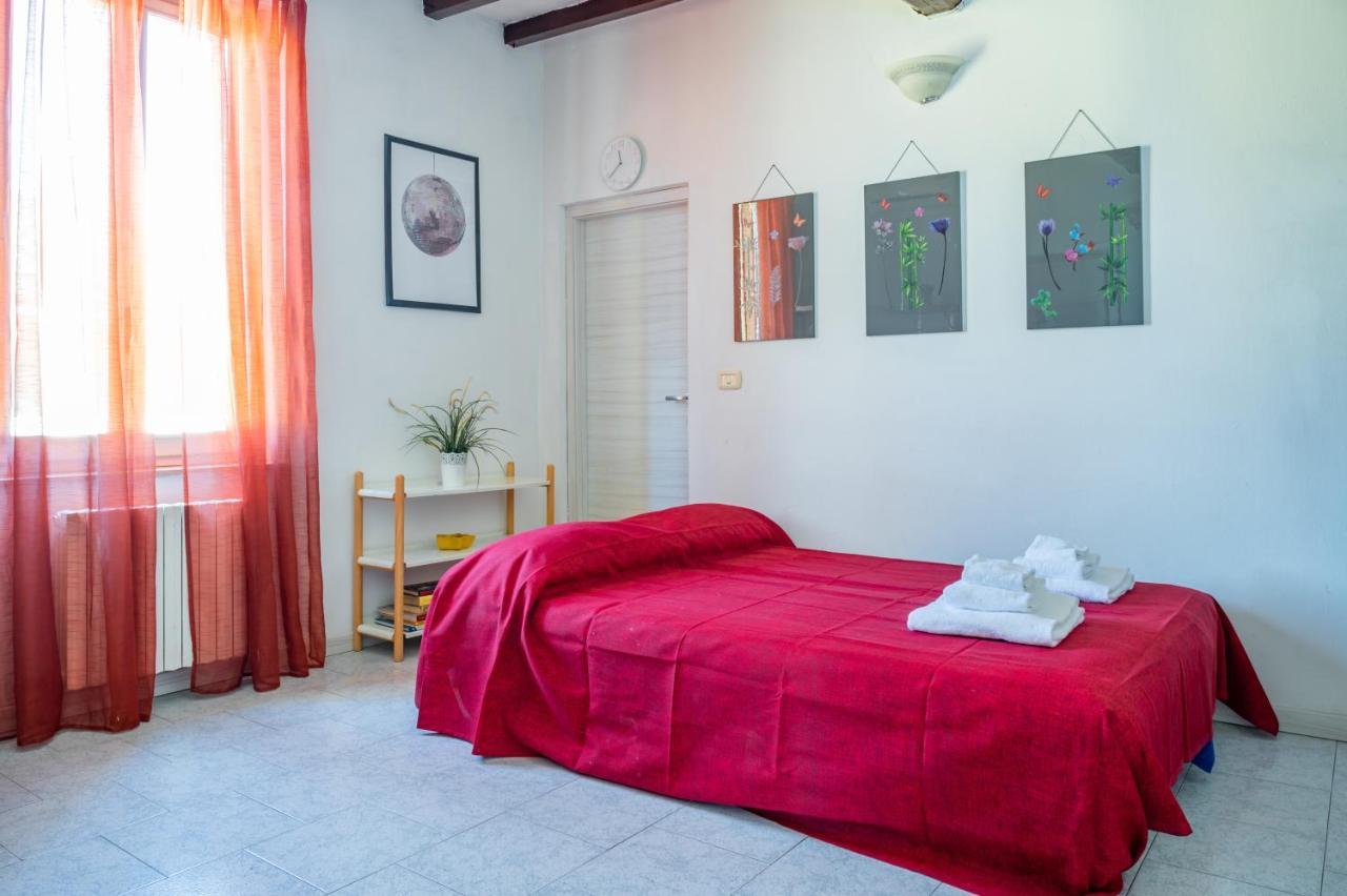 Centro Torri Huge X6 Apartment