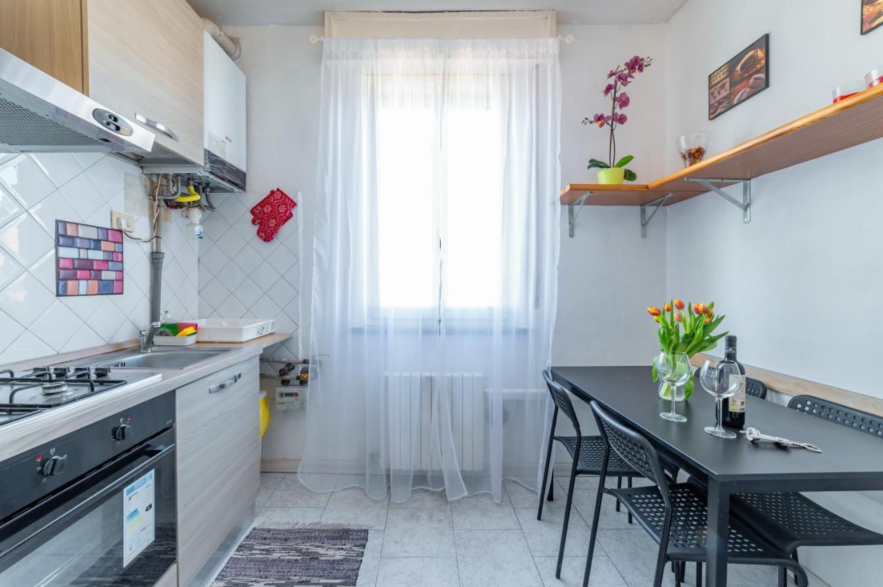 Centro Torri Huge X6 Apartment Parma
