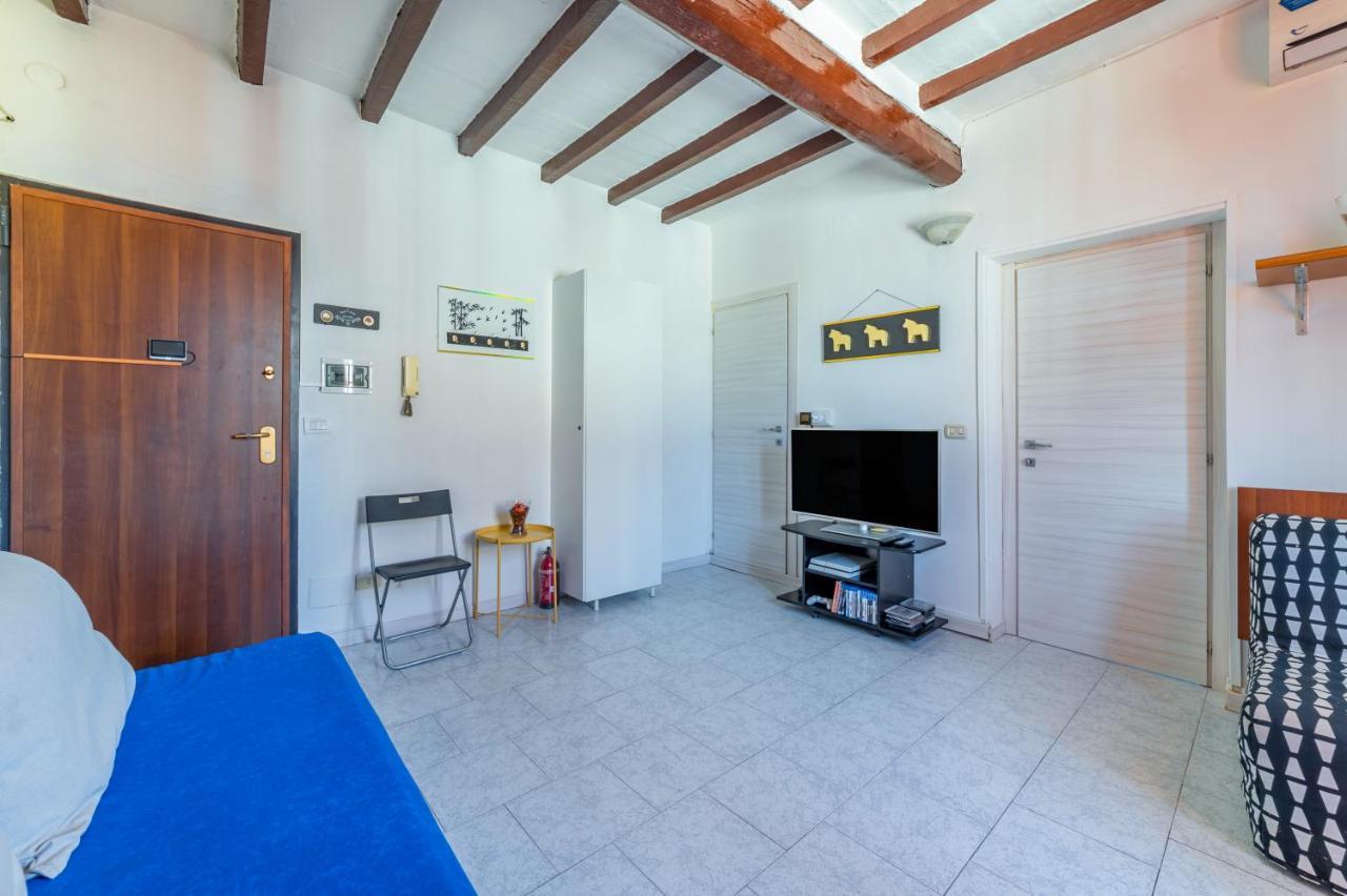 Centro Torri Huge X6 * Parma